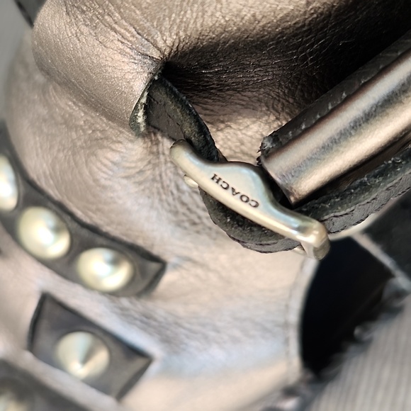 EUC COACH LEATHER ROCCASIN CUT OUT SNEAKERS - Picture 8 of 13